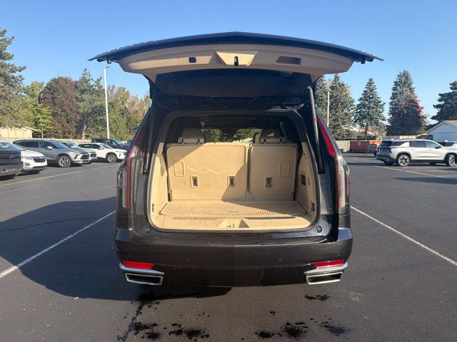2024 Cadillac Escalade Premium Luxury