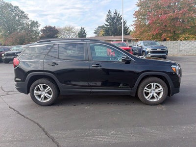 2024 GMC Terrain SLE