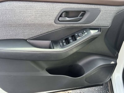 2022 Nissan Rogue S