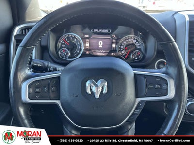 2020 RAM 1500 Big Horn Crew Cab 4x4 5'7" Box