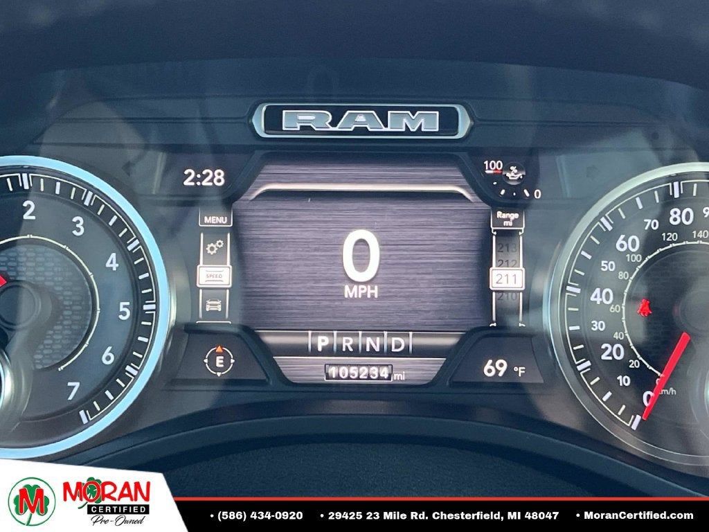 2020 RAM 1500 Big Horn Crew Cab 4x4 5'7" Box