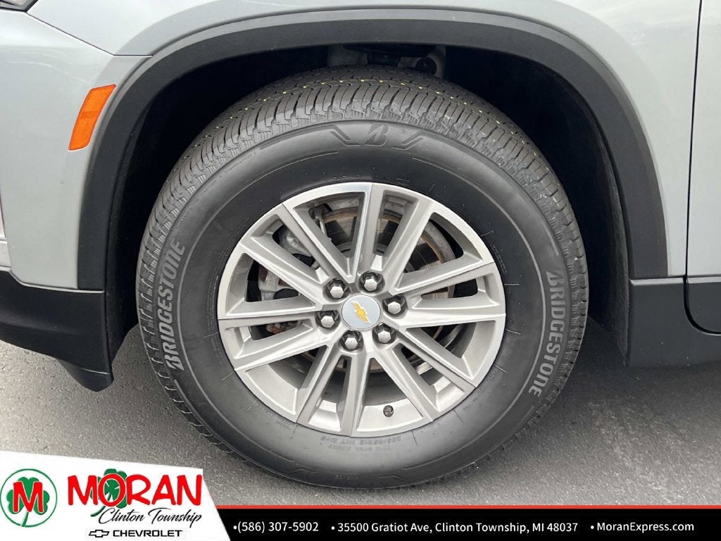 2023 Chevrolet Traverse LT Cloth