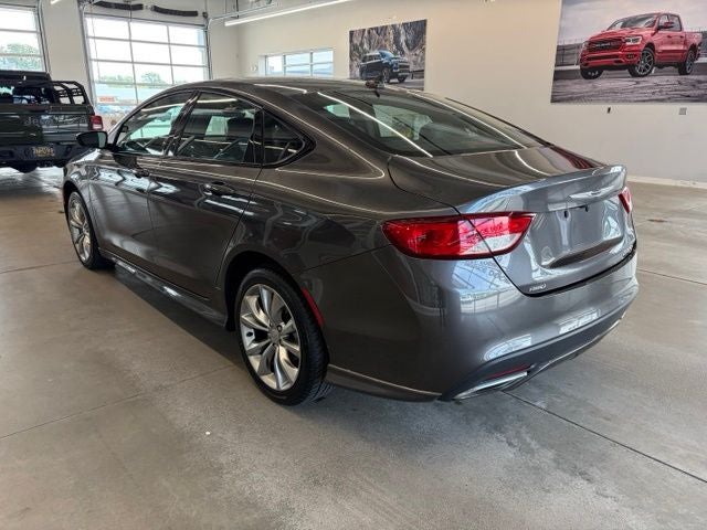 2015 Chrysler 200 S