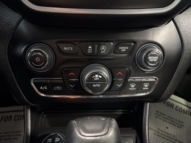 2022 Jeep Cherokee Trailhawk 4x4