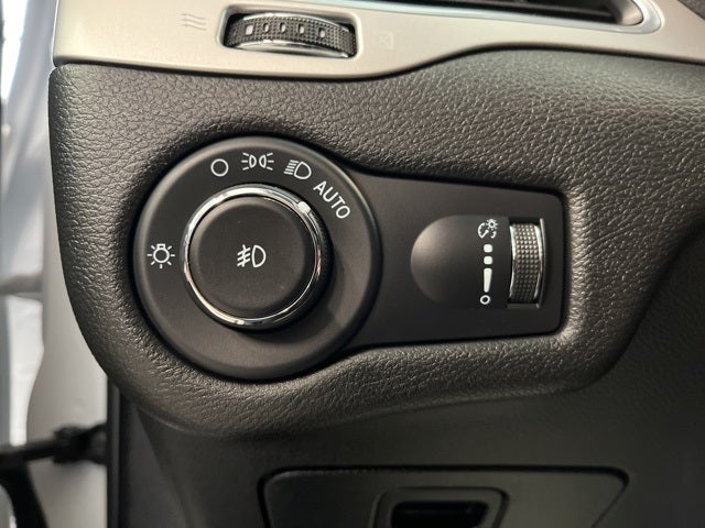 2022 Jeep Cherokee X 4x4