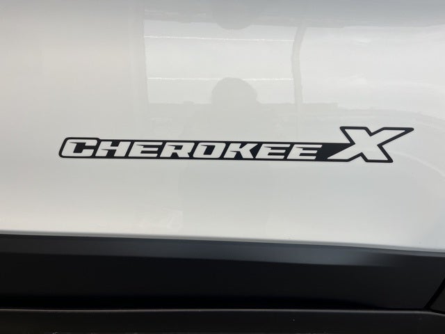 2022 Jeep Cherokee X 4x4