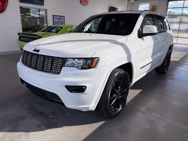 2021 Jeep Grand Cherokee Laredo X 4x4