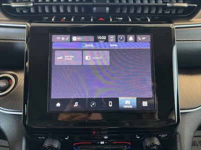 2023 Jeep Grand Cherokee Laredo 4x4