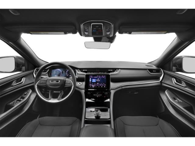 2025 Jeep Grand Cherokee Laredo X 4x4