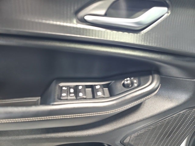 2023 Jeep Grand Cherokee Laredo 4x4