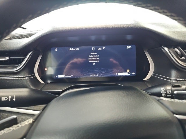 2023 Jeep Grand Cherokee Laredo 4x4