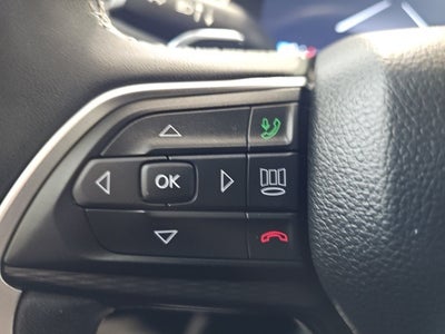 2023 Jeep Grand Cherokee Laredo 4x4