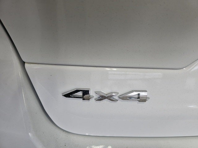 2023 Jeep Grand Cherokee Laredo 4x4