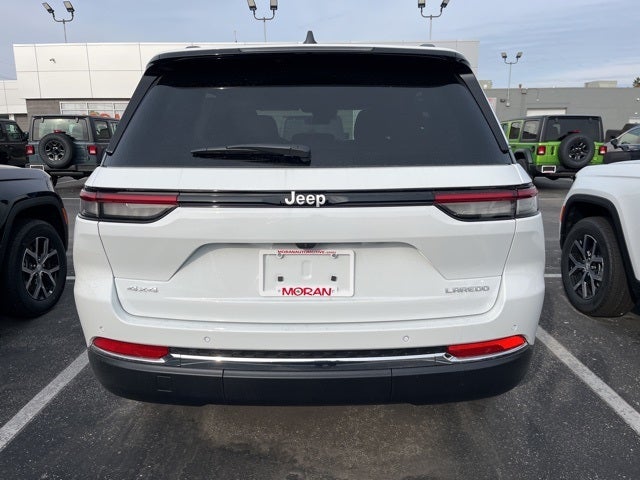 2025 Jeep Grand Cherokee GRAND CHEROKEE LAREDO X 4X4