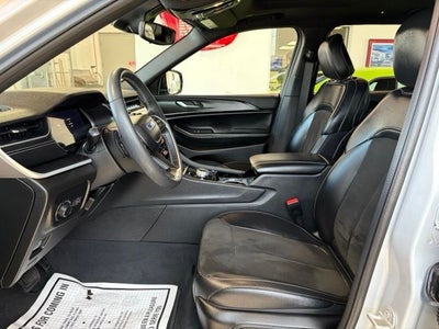 2023 Jeep Grand Cherokee L Altitude 4x4