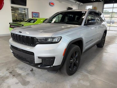 2023 Jeep Grand Cherokee L Altitude 4x4