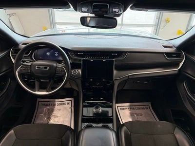 2023 Jeep Grand Cherokee L Altitude 4x4