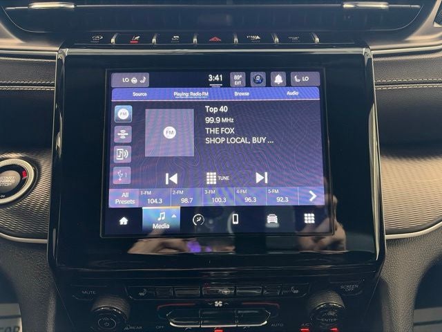 2023 Jeep Grand Cherokee L Altitude 4x4