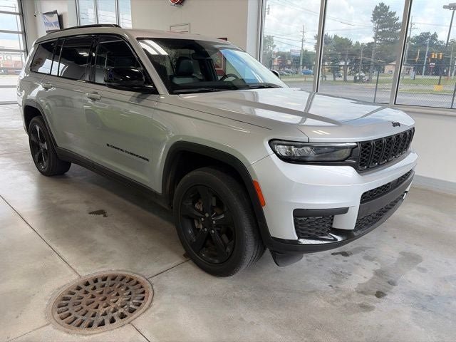 2023 Jeep Grand Cherokee L Altitude 4x4