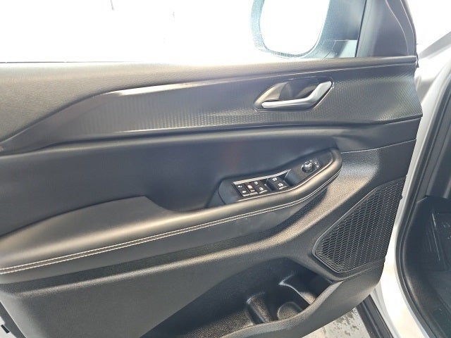 2023 Jeep Grand Cherokee L Laredo 4x4