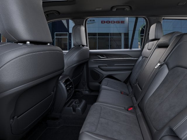 2026 Jeep Grand Cherokee GRAND CHEROKEE L LAREDO ALTITUDE 4X4