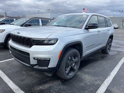 2025 Jeep Grand Cherokee GRAND CHEROKEE L LIMITED 4X4