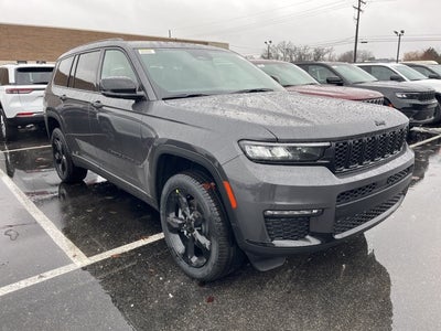 2025 Jeep Grand Cherokee GRAND CHEROKEE L LIMITED 4X4