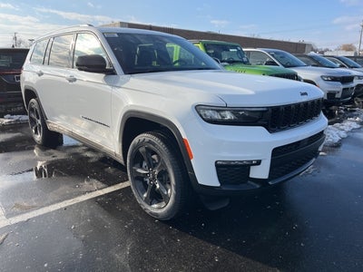 2025 Jeep Grand Cherokee GRAND CHEROKEE L LIMITED 4X4