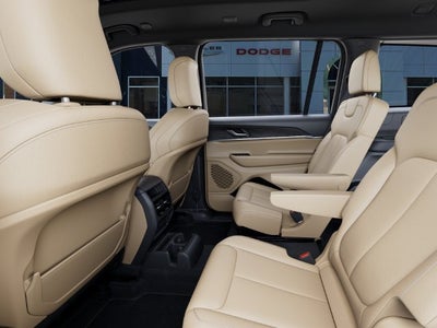 2027 Jeep Grand Cherokee GRAND CHEROKEE L LIMITED 4X4