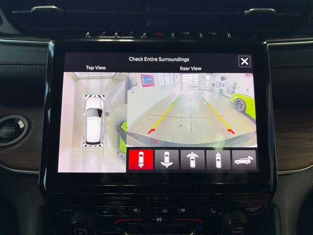 2023 Jeep Grand Cherokee L Summit 4x4