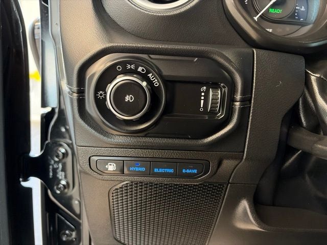 2024 Jeep Wrangler 4xe Sahara 4xe