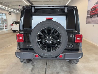 2025 Jeep Wrangler Sahara 4xe