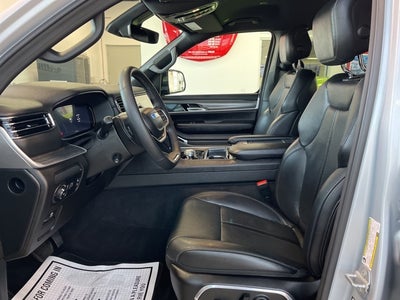 2023 Jeep Wagoneer L Series II 4x4