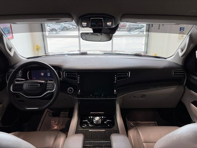 2022 Jeep Wagoneer Series III 4x4