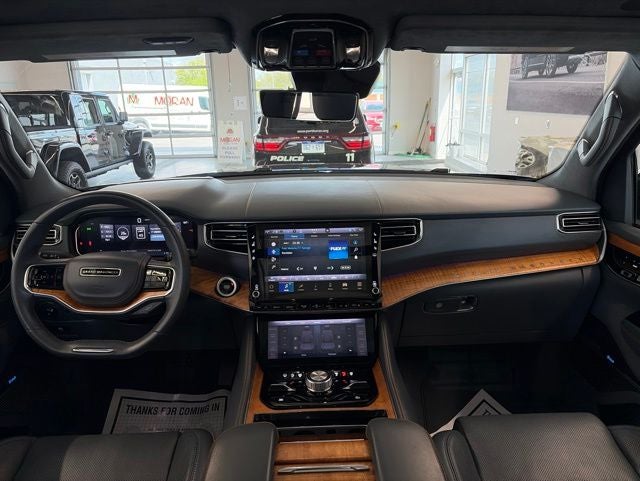 2023 Jeep Grand Wagoneer Series II