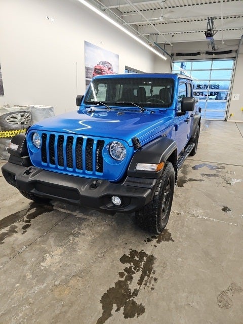2021 Jeep Gladiator Sport 4x4
