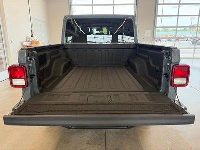 2025 Jeep Gladiator Sport S