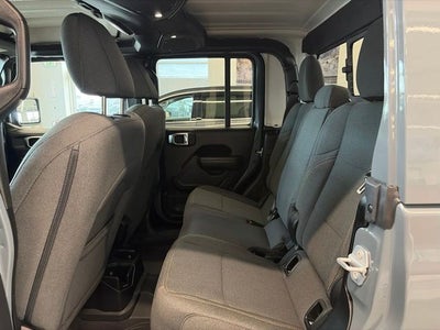 2025 Jeep Gladiator Sport S