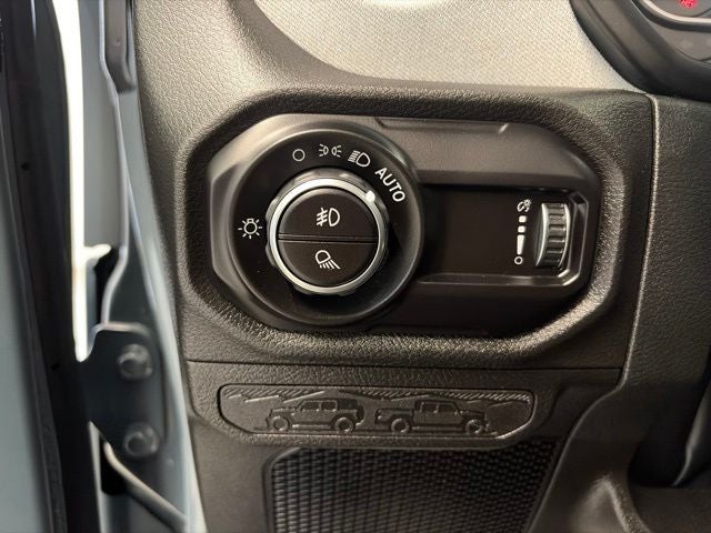 2025 Jeep Gladiator Sport S