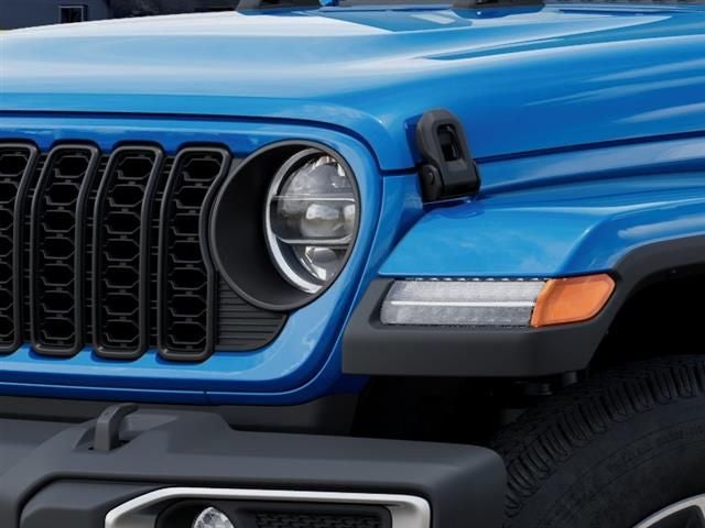 2026 Jeep Gladiator GLADIATOR SAHARA 4X4