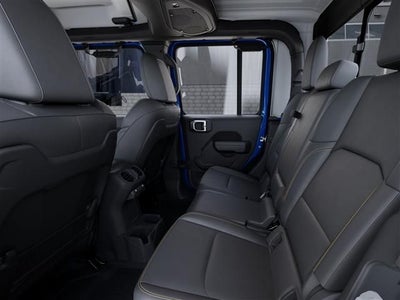 2026 Jeep Gladiator GLADIATOR SAHARA 4X4