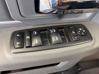 2018 RAM 1500 Lone Star Crew Cab 4x4 5'7' Box