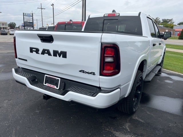 2025 RAM Ram 1500 RAM 1500 BIG HORN CREW CAB 4X4 5'7' BOX