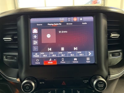 2024 RAM 1500 Big Horn Crew Cab 4x4 5'7' Box