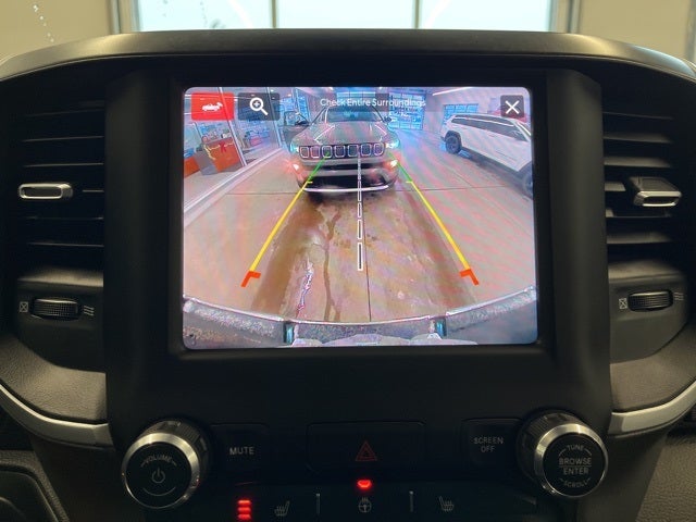 2024 RAM 1500 Big Horn Crew Cab 4x4 5'7' Box