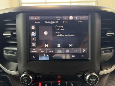 2023 RAM 1500 Big Horn Crew Cab 4x4 5'7' Box