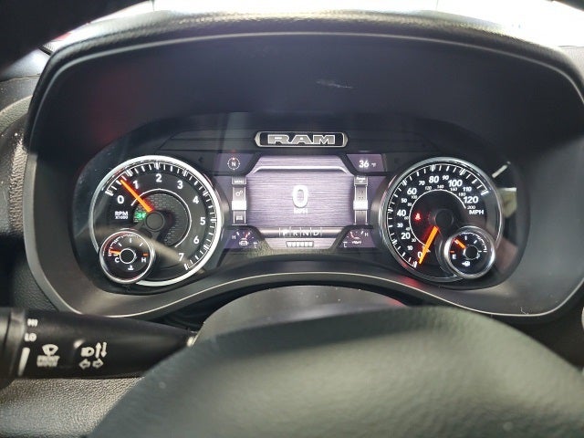 2022 RAM 1500 Big Horn Crew Cab 4x4 5'7' Box