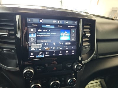 2022 RAM 1500 Big Horn Crew Cab 4x4 5'7' Box