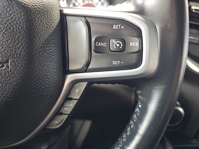 2022 RAM 1500 Big Horn Crew Cab 4x4 5'7' Box