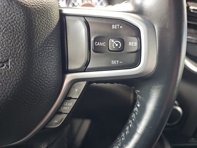 2022 RAM 1500 Big Horn Crew Cab 4x4 5'7' Box